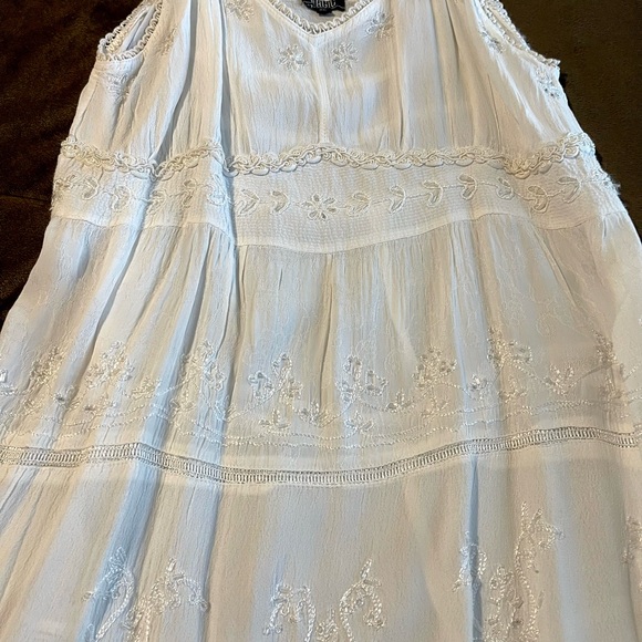 Moroccan Beaded Front Dress - Picture 5 of 8